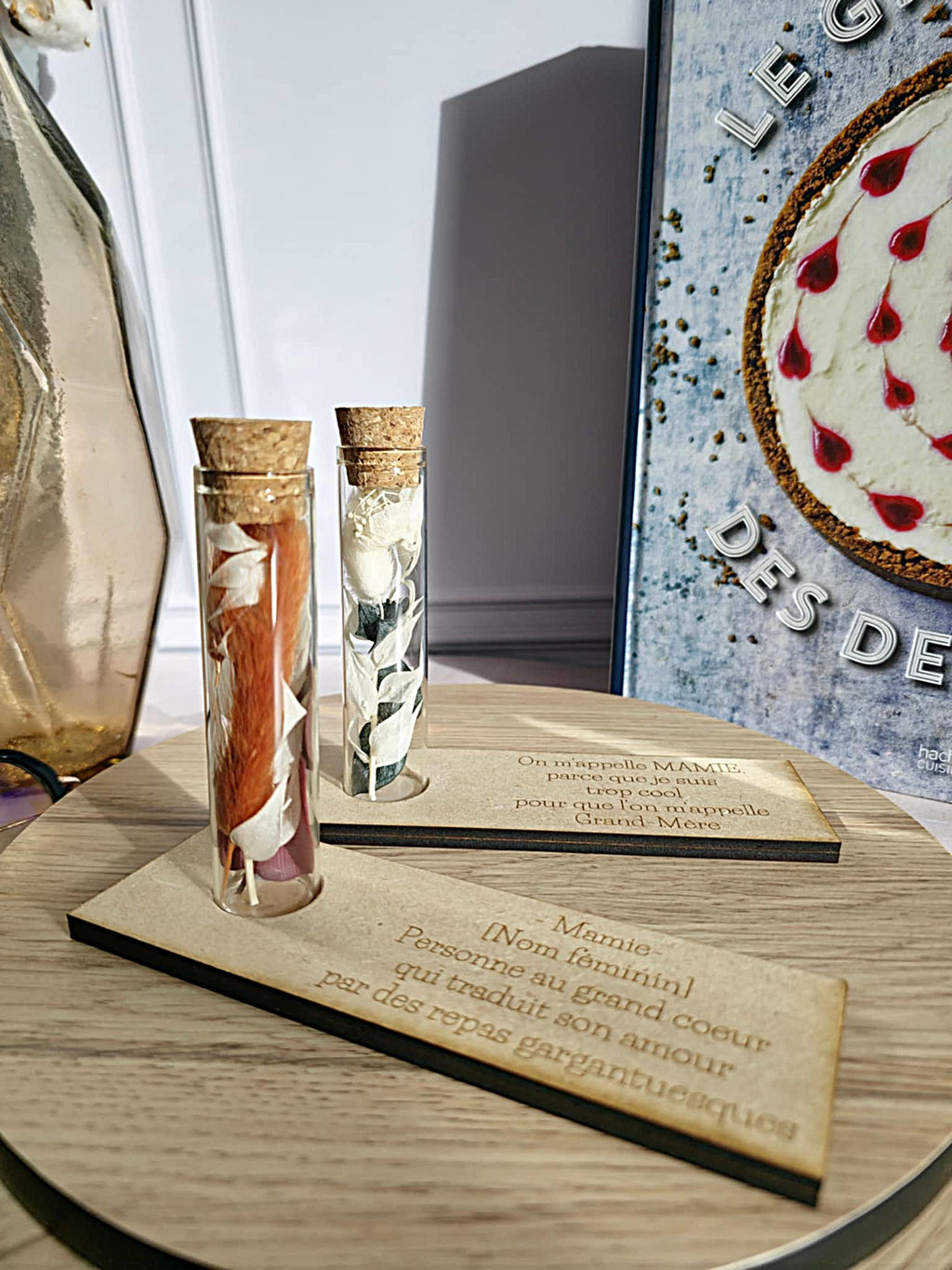 🌿 Support en bois & pipette fleurie