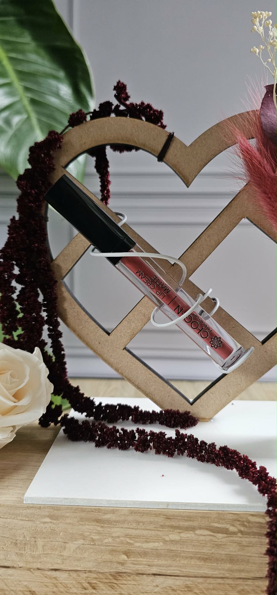 Cœur - fleurs séchées & rouge à lèvres