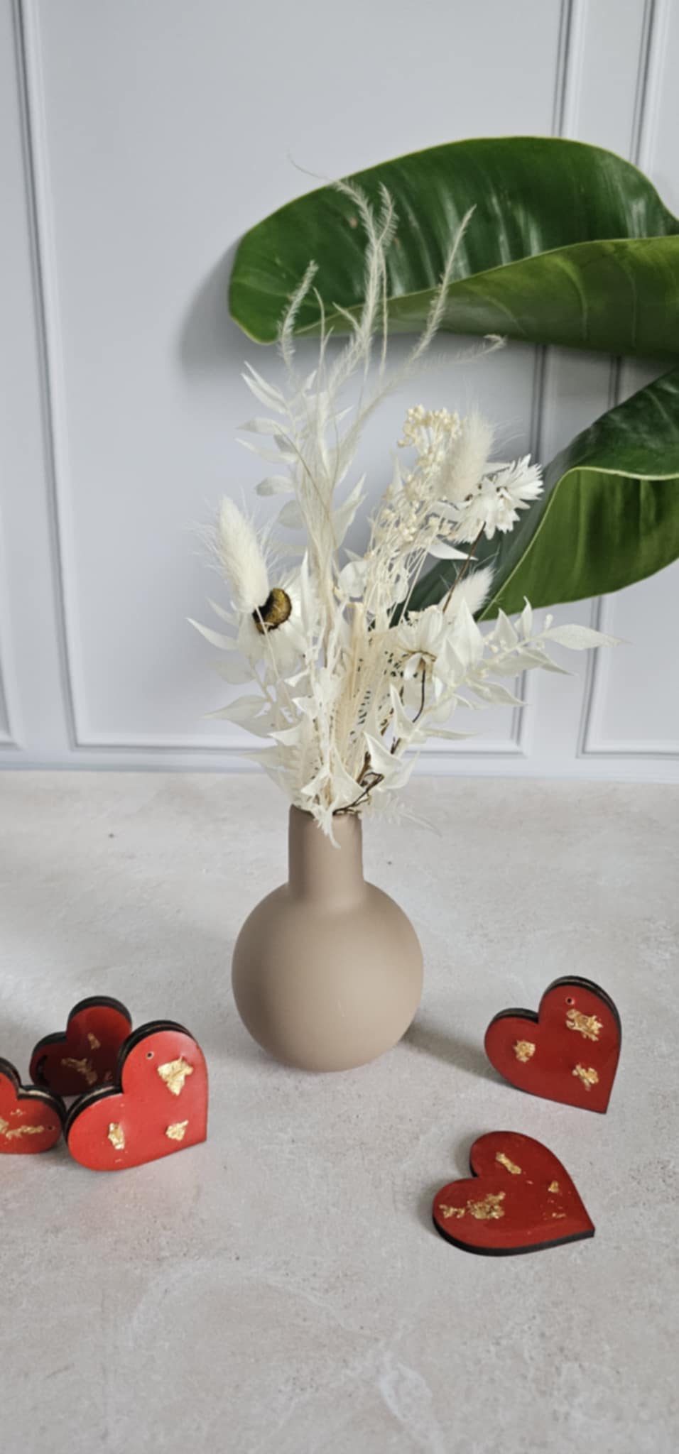 Vase coloré – Bouquet de fleurs séchées